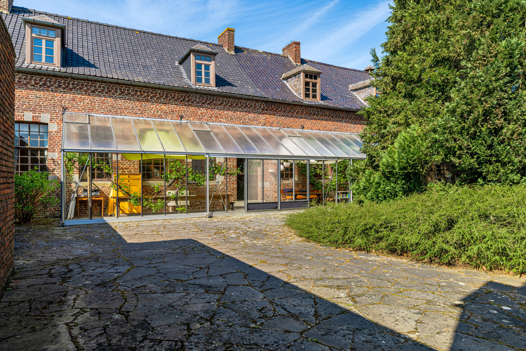 0a57d3ff8c954741acb10311a271f52a Maison de caractère