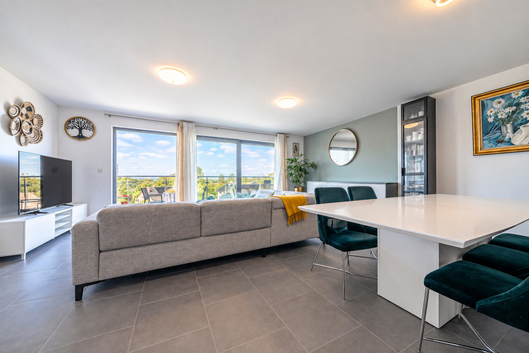 b2bd13fcd2c54f49964cb103112c9046 Appartement